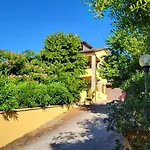 Bed & Breakfast Dimora Del Falco