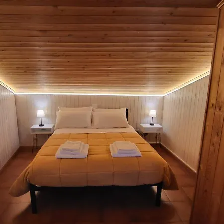 Dimora Del Falco לינה וארוחת בוקר