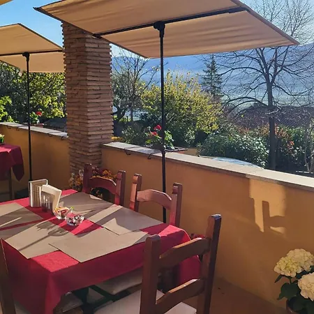 Dimora Del Falco Bed & Breakfast Montefalco